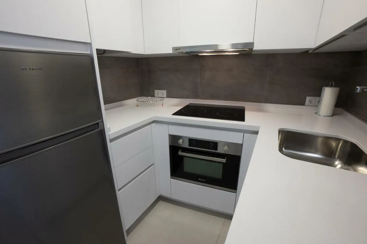 Apartamentos Mombasa 1 Planta 네르하 아파트