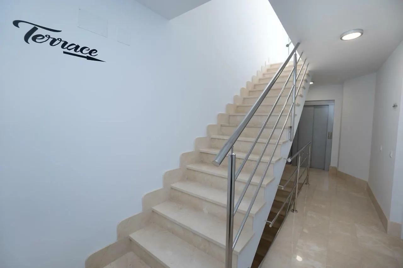 Apartamentos Mombasa 1 Planta 네르하