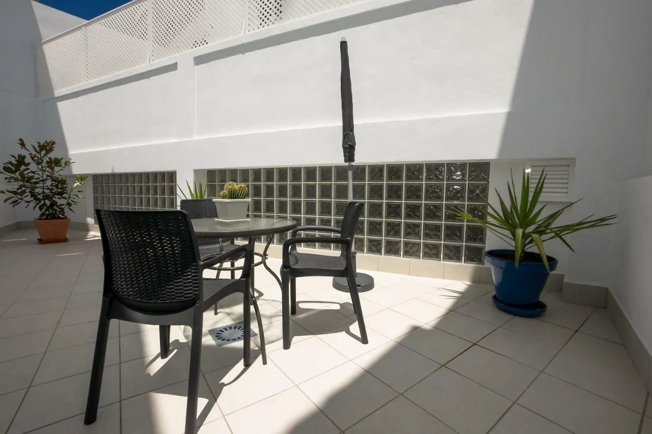 Apartamentos Mombasa 1 Planta 네르하 0*,